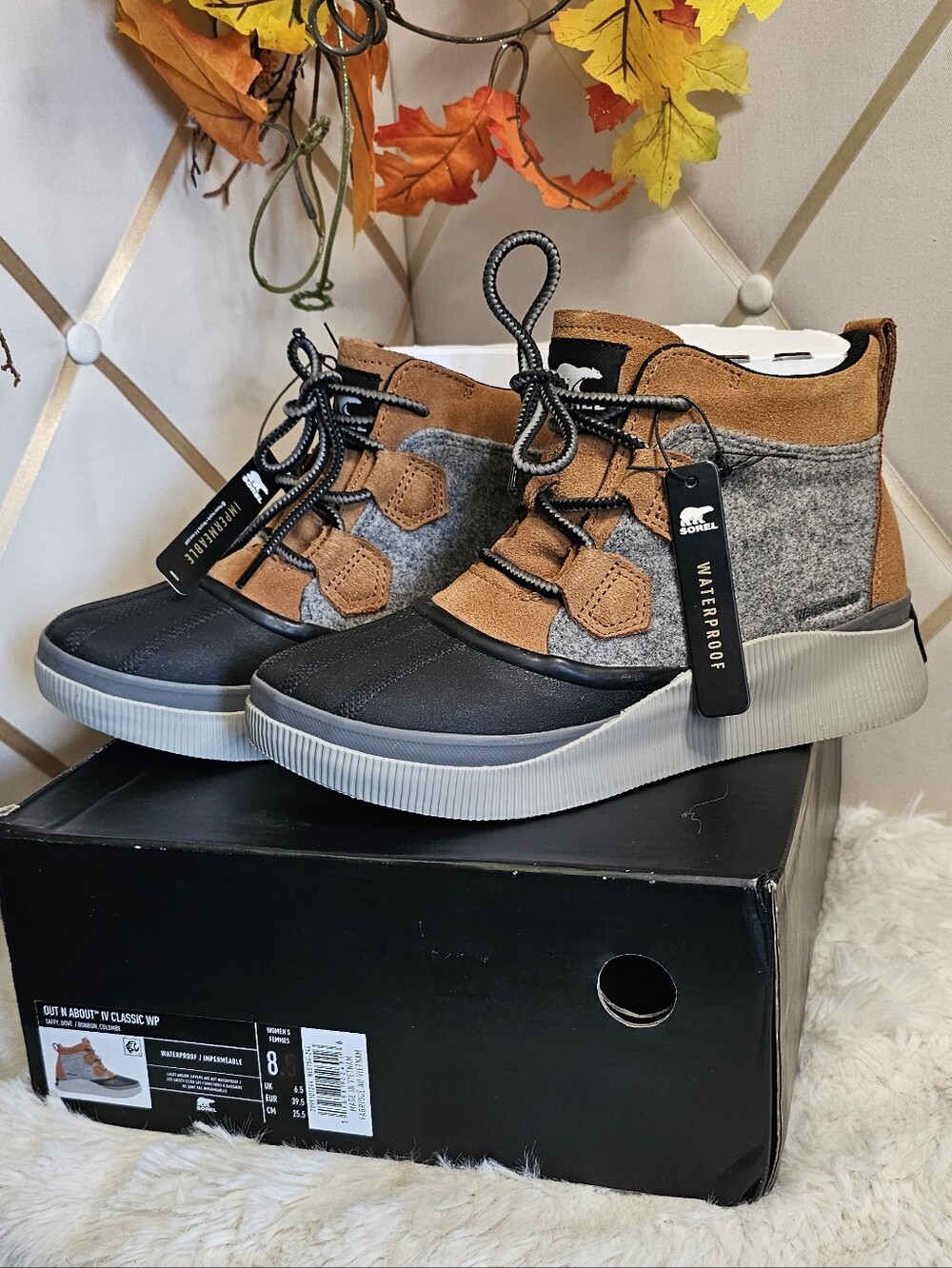 Sorel Women’s Tan Gray Black Waterproof Ankle Boots